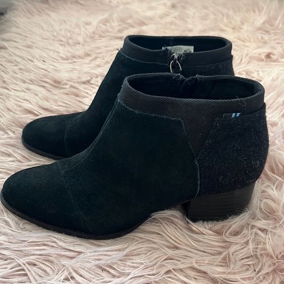 Toms Shoes - Toms Loren Suede leather Fabric Blend Ankle Boots